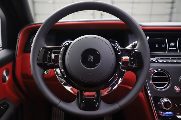 New 2020 Rolls-Royce Cullinan for sale Sold at Rolls-Royce Motor Cars Greenwich in Greenwich CT 06830 15