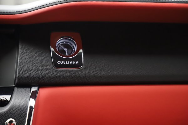New 2020 Rolls-Royce Cullinan for sale Sold at Rolls-Royce Motor Cars Greenwich in Greenwich CT 06830 21