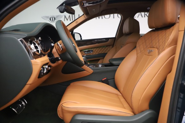 New 2021 Bentley Bentayga V8 First Edition for sale Sold at Rolls-Royce Motor Cars Greenwich in Greenwich CT 06830 19
