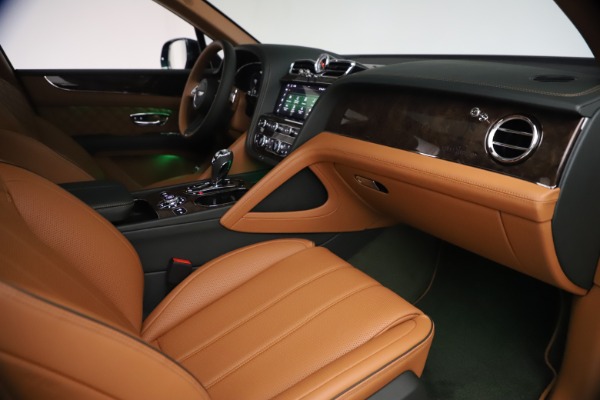 New 2021 Bentley Bentayga V8 First Edition for sale Sold at Rolls-Royce Motor Cars Greenwich in Greenwich CT 06830 27