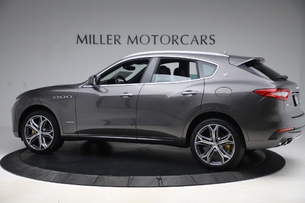 New 2020 Maserati Levante Q4 GranLusso for sale Sold at Rolls-Royce Motor Cars Greenwich in Greenwich CT 06830 4