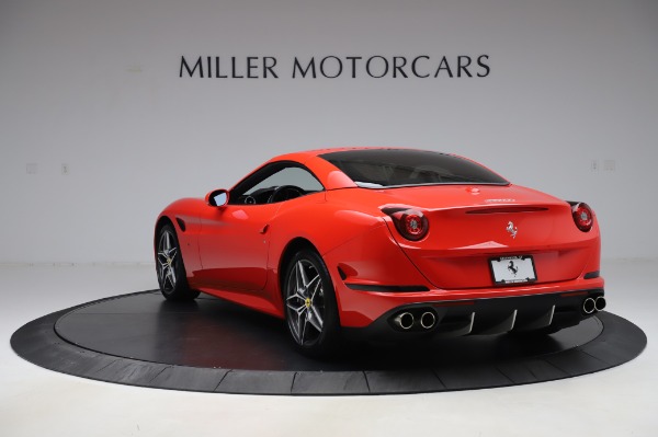 Used 2017 Ferrari California T for sale $175,900 at Rolls-Royce Motor Cars Greenwich in Greenwich CT 06830 15