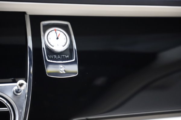 Used 2015 Rolls-Royce Wraith Base for sale $168,900 at Rolls-Royce Motor Cars Greenwich in Greenwich CT 06830 23