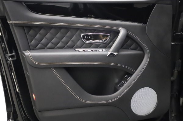 Used 2018 Bentley Bentayga Activity Edition for sale Sold at Rolls-Royce Motor Cars Greenwich in Greenwich CT 06830 17