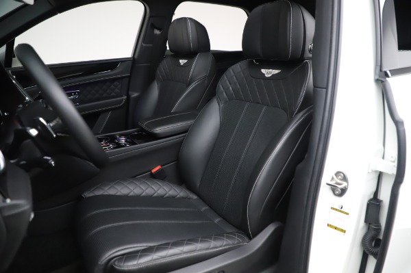 Used 2018 Bentley Bentayga Black Edition for sale $149,900 at Rolls-Royce Motor Cars Greenwich in Greenwich CT 06830 21