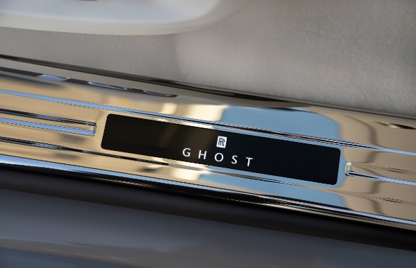 New 2021 Rolls-Royce Ghost for sale Call for price at Rolls-Royce Motor Cars Greenwich in Greenwich CT 06830 14
