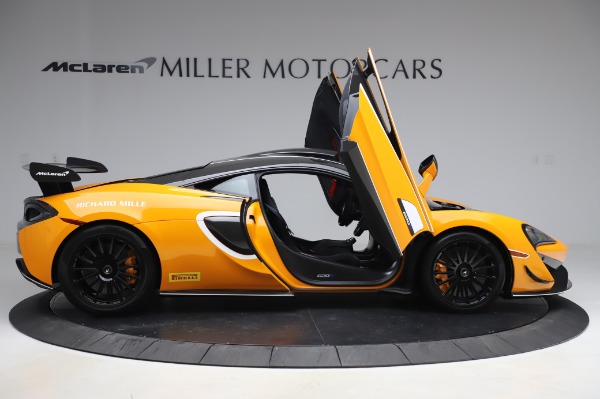 New 2020 McLaren 620R for sale Sold at Rolls-Royce Motor Cars Greenwich in Greenwich CT 06830 15