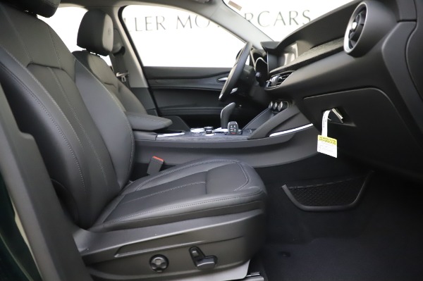 New 2020 Alfa Romeo Stelvio Sport Q4 for sale Sold at Rolls-Royce Motor Cars Greenwich in Greenwich CT 06830 24