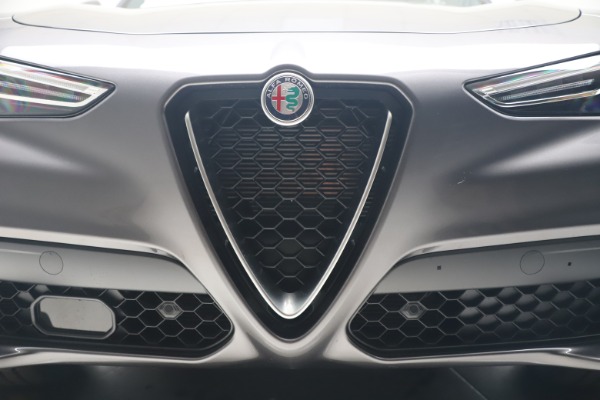 New 2020 Alfa Romeo Stelvio Ti Sport Q4 for sale Sold at Rolls-Royce Motor Cars Greenwich in Greenwich CT 06830 12