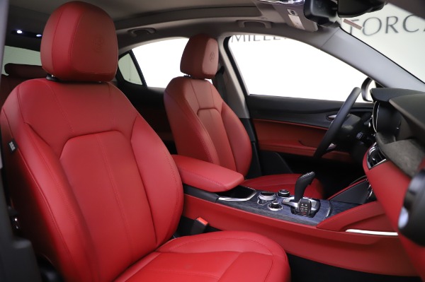 New 2020 Alfa Romeo Stelvio Sport Q4 for sale $50,195 at Rolls-Royce Motor Cars Greenwich in Greenwich CT 06830 22