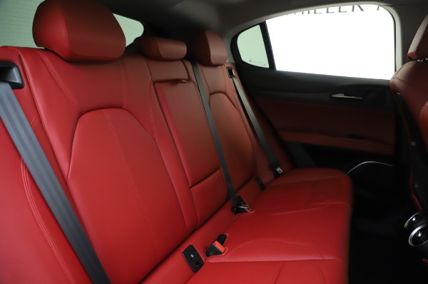 New 2020 Alfa Romeo Stelvio Sport Q4 for sale $50,195 at Rolls-Royce Motor Cars Greenwich in Greenwich CT 06830 26