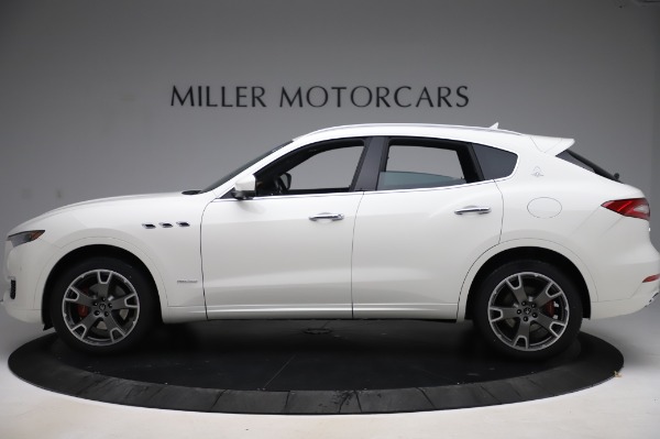 New 2020 Maserati Levante Q4 GranLusso for sale Sold at Rolls-Royce Motor Cars Greenwich in Greenwich CT 06830 3
