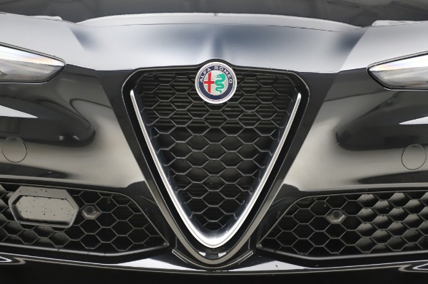 New 2020 Alfa Romeo Giulia Ti Lusso Q4 for sale Sold at Rolls-Royce Motor Cars Greenwich in Greenwich CT 06830 13