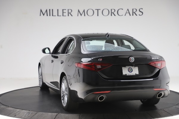 New 2020 Alfa Romeo Giulia Ti Lusso Q4 for sale Sold at Rolls-Royce Motor Cars Greenwich in Greenwich CT 06830 5