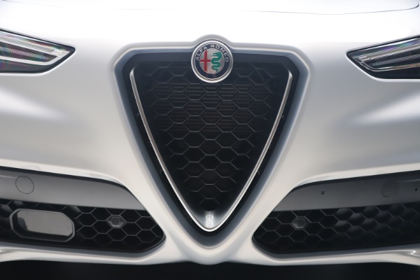 New 2020 Alfa Romeo Stelvio Q4 for sale $49,795 at Rolls-Royce Motor Cars Greenwich in Greenwich CT 06830 13