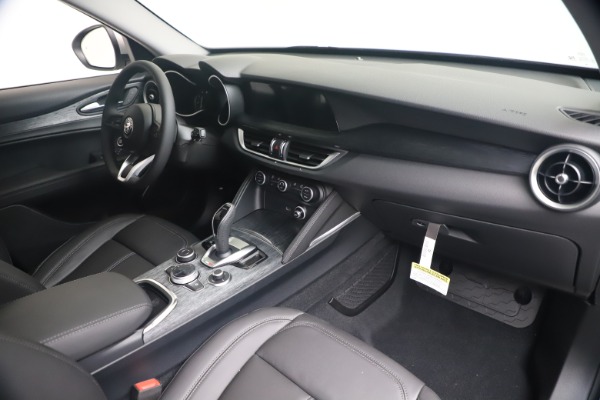 New 2020 Alfa Romeo Stelvio Q4 for sale $49,795 at Rolls-Royce Motor Cars Greenwich in Greenwich CT 06830 24