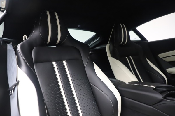New 2020 Aston Martin Vantage for sale $181,781 at Rolls-Royce Motor Cars Greenwich in Greenwich CT 06830 19