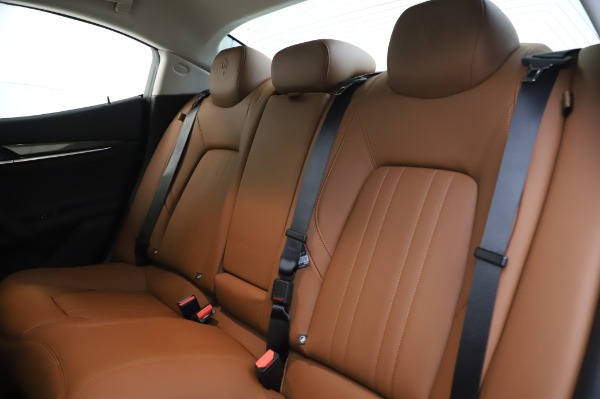 New 2020 Maserati Ghibli S Q4 for sale $83,785 at Rolls-Royce Motor Cars Greenwich in Greenwich CT 06830 18