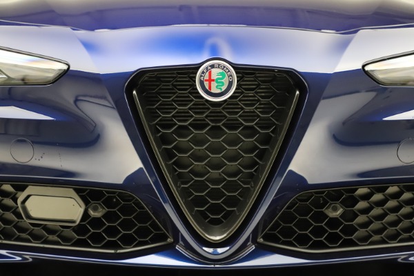 New 2020 Alfa Romeo Giulia Ti Q4 for sale Sold at Rolls-Royce Motor Cars Greenwich in Greenwich CT 06830 27