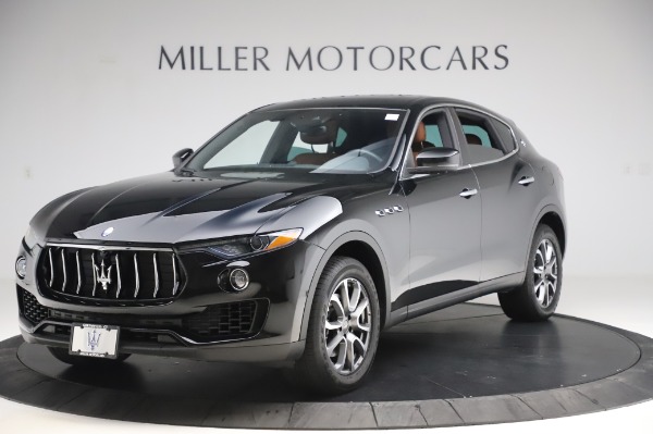 Used 2017 Maserati Levante Q4 for sale Sold at Rolls-Royce Motor Cars Greenwich in Greenwich CT 06830 2