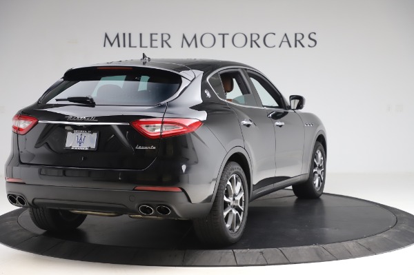 Used 2017 Maserati Levante Q4 for sale Sold at Rolls-Royce Motor Cars Greenwich in Greenwich CT 06830 8