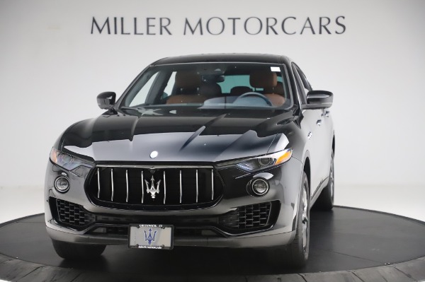 Used 2017 Maserati Levante Q4 for sale Sold at Rolls-Royce Motor Cars Greenwich in Greenwich CT 06830 1