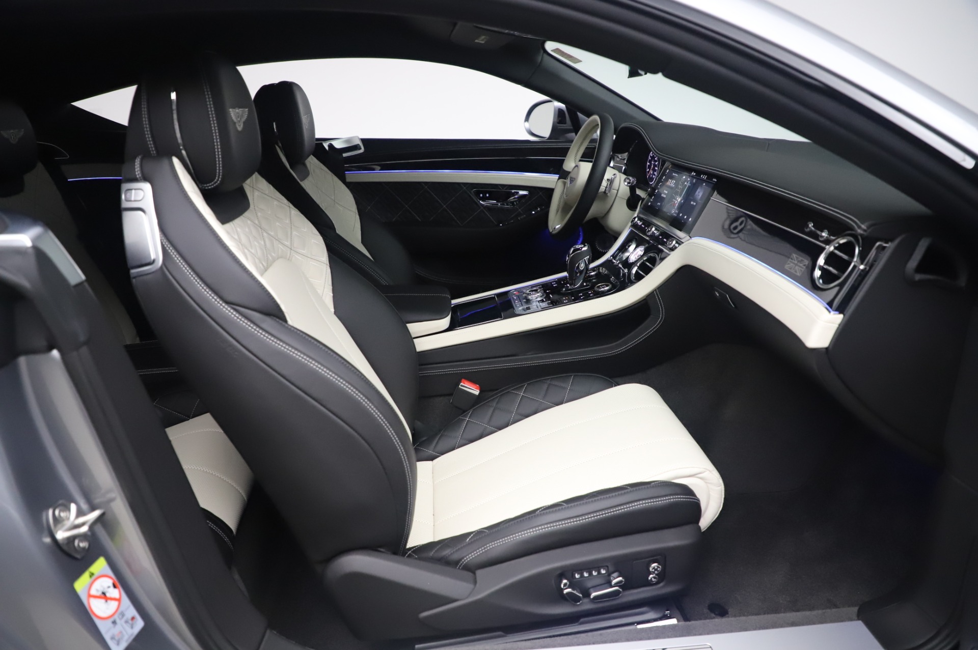 New 2020 Bentley Continental GT V8 First Edition for sale Sold at Rolls-Royce Motor Cars Greenwich in Greenwich CT 06830 28