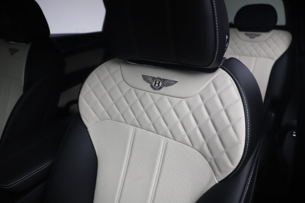 Used 2020 Bentley Bentayga V8 for sale Sold at Rolls-Royce Motor Cars Greenwich in Greenwich CT 06830 20