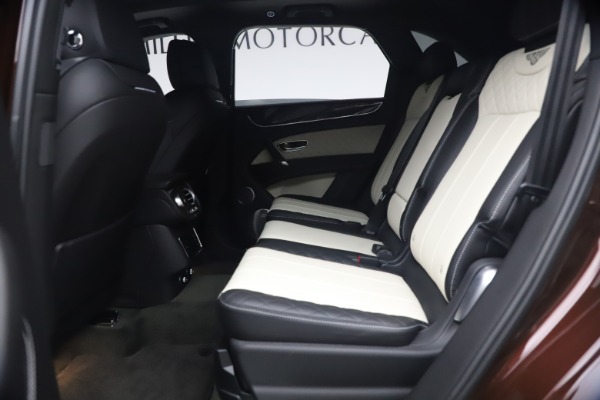 Used 2020 Bentley Bentayga V8 for sale Sold at Rolls-Royce Motor Cars Greenwich in Greenwich CT 06830 22