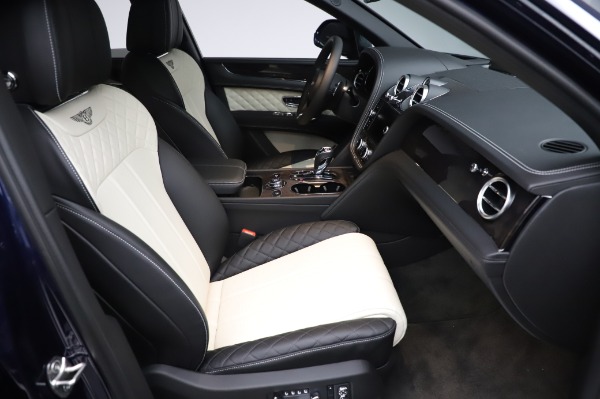 Used 2020 Bentley Bentayga V8 for sale Sold at Rolls-Royce Motor Cars Greenwich in Greenwich CT 06830 24