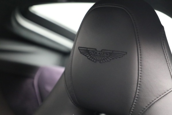 Used 2019 Aston Martin Vantage for sale $132,900 at Rolls-Royce Motor Cars Greenwich in Greenwich CT 06830 17