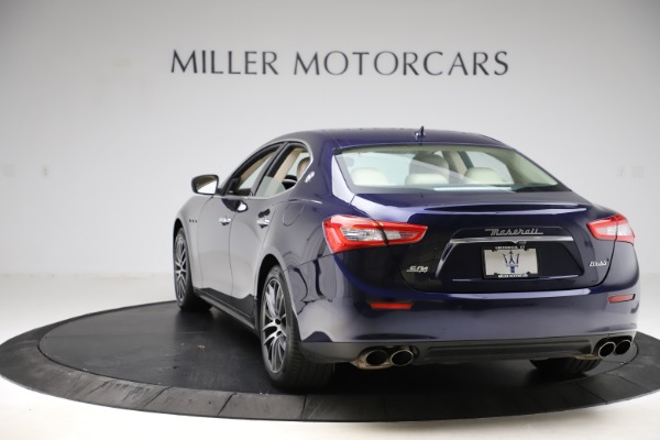 Used 2017 Maserati Ghibli S Q4 for sale Sold at Rolls-Royce Motor Cars Greenwich in Greenwich CT 06830 5