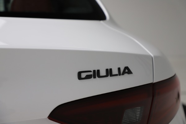 New 2020 Alfa Romeo Giulia Ti Sport Q4 for sale Sold at Rolls-Royce Motor Cars Greenwich in Greenwich CT 06830 27