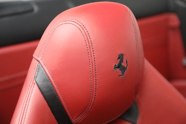 Used 2017 Ferrari California T for sale $144,900 at Rolls-Royce Motor Cars Greenwich in Greenwich CT 06830 28