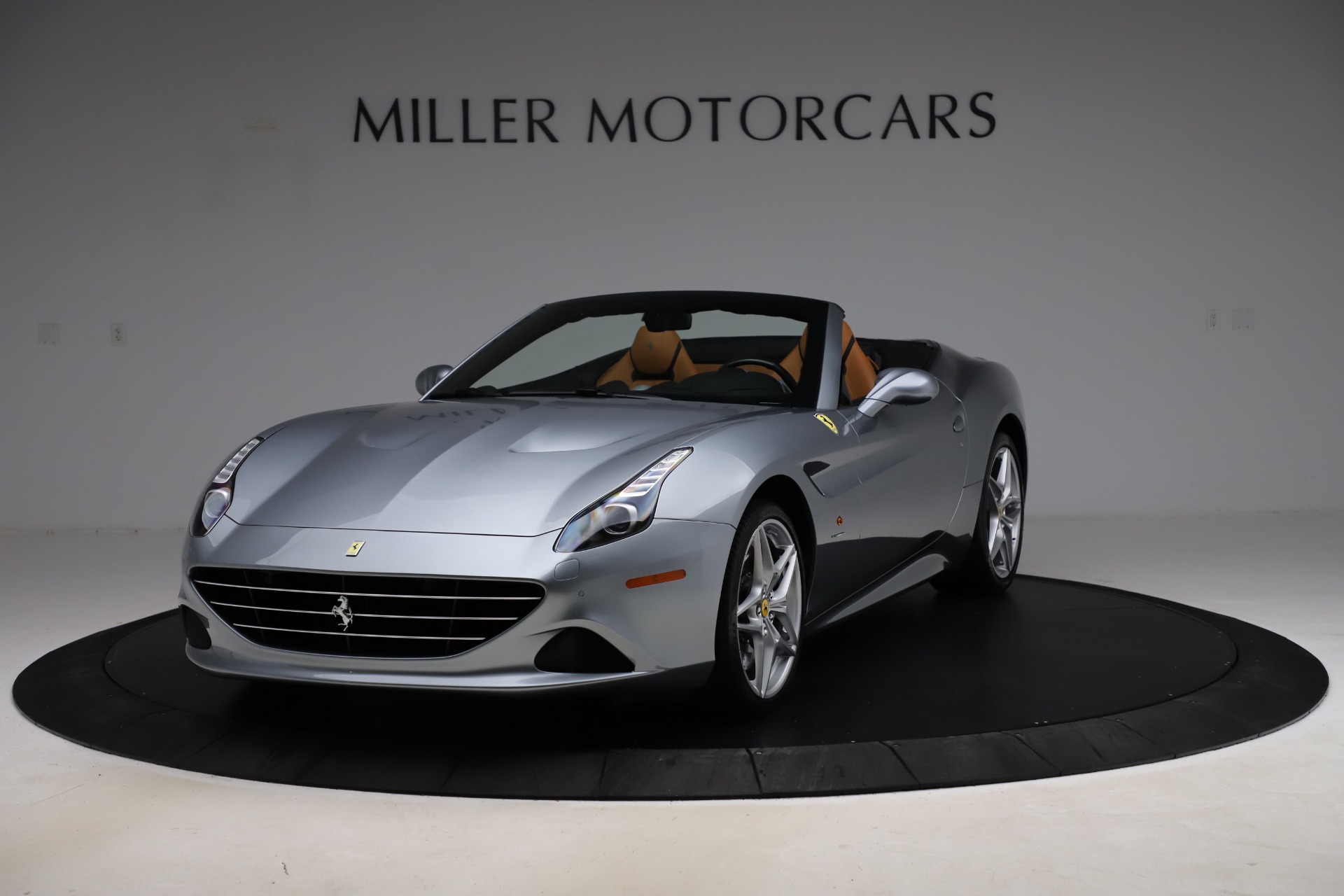 Used 2016 Ferrari California T for sale Sold at Rolls-Royce Motor Cars Greenwich in Greenwich CT 06830 1