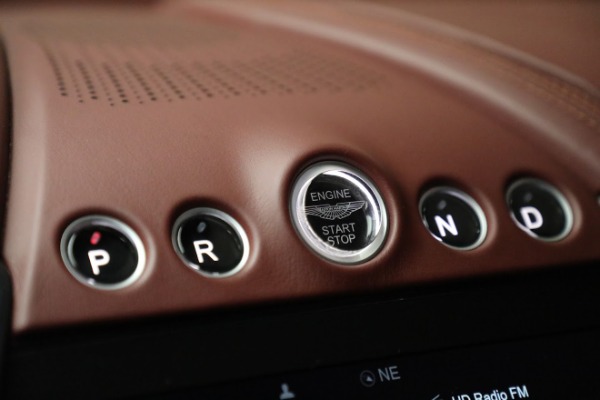 Used 2021 Aston Martin DBX for sale $145,900 at Rolls-Royce Motor Cars Greenwich in Greenwich CT 06830 21