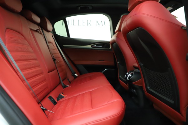 New 2020 Alfa Romeo Stelvio Ti Sport Q4 for sale Sold at Rolls-Royce Motor Cars Greenwich in Greenwich CT 06830 27
