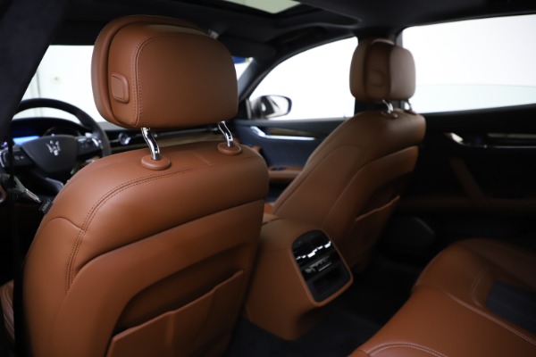 Used 2017 Maserati Quattroporte S Q4 GranLusso for sale Sold at Rolls-Royce Motor Cars Greenwich in Greenwich CT 06830 20