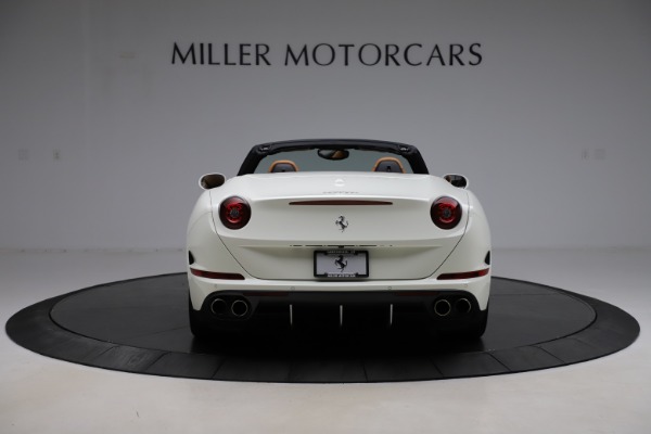 Used 2018 Ferrari California T for sale Sold at Rolls-Royce Motor Cars Greenwich in Greenwich CT 06830 6