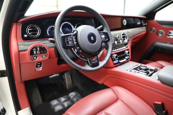 Used 2021 Rolls-Royce Ghost for sale $389,900 at Rolls-Royce Motor Cars Greenwich in Greenwich CT 06830 17