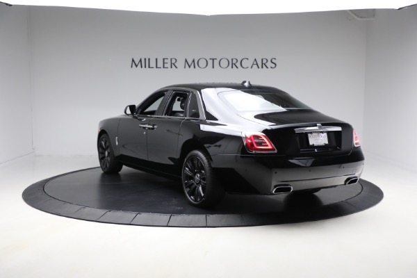 Used 2021 Rolls-Royce Ghost for sale $245,900 at Rolls-Royce Motor Cars Greenwich in Greenwich CT 06830 7