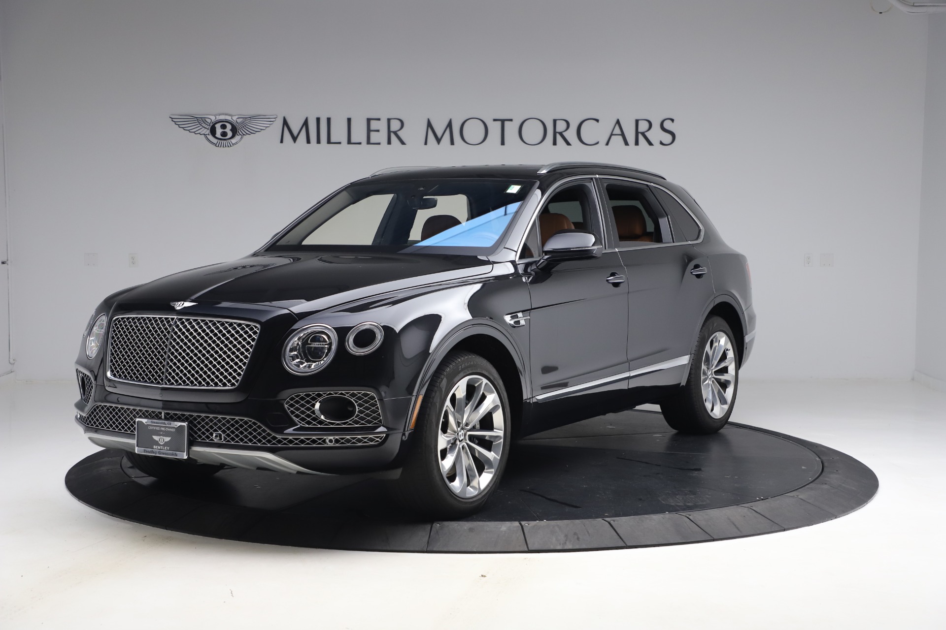 Used 2017 Bentley Bentayga W12 for sale Sold at Rolls-Royce Motor Cars Greenwich in Greenwich CT 06830 1