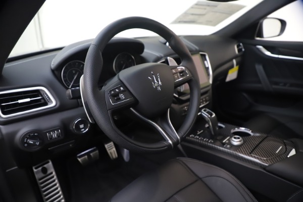 New 2021 Maserati Ghibli S Q4 GranSport for sale Sold at Rolls-Royce Motor Cars Greenwich in Greenwich CT 06830 13