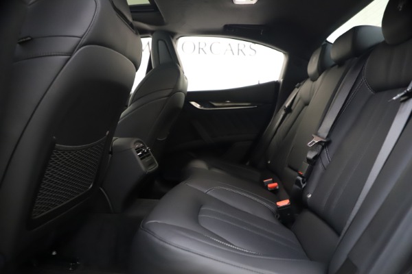 New 2021 Maserati Ghibli S Q4 GranSport for sale Sold at Rolls-Royce Motor Cars Greenwich in Greenwich CT 06830 19