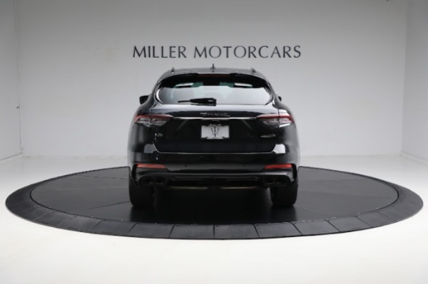 Used 2021 Maserati Levante Q4 GranSport for sale Sold at Rolls-Royce Motor Cars Greenwich in Greenwich CT 06830 10