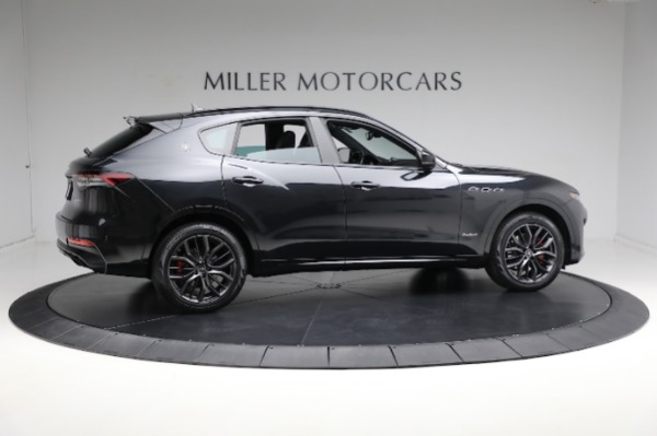Used 2021 Maserati Levante Q4 GranSport for sale $49,900 at Rolls-Royce Motor Cars Greenwich in Greenwich CT 06830 14