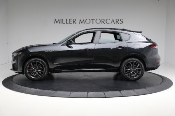 Used 2021 Maserati Levante Q4 GranSport for sale Sold at Rolls-Royce Motor Cars Greenwich in Greenwich CT 06830 4