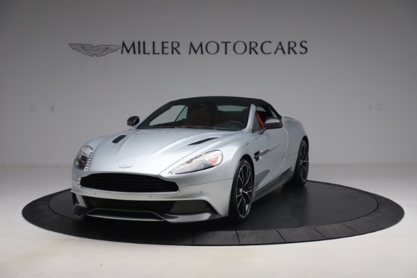 Used 2014 Aston Martin Vanquish Volante for sale Sold at Rolls-Royce Motor Cars Greenwich in Greenwich CT 06830 14