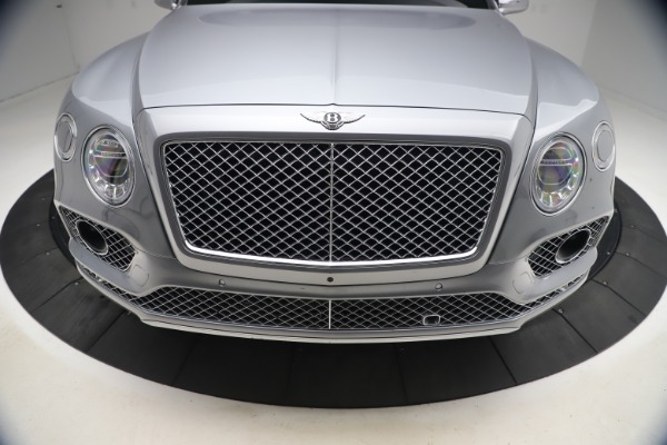 Used 2018 Bentley Bentayga W12 Signature for sale Sold at Rolls-Royce Motor Cars Greenwich in Greenwich CT 06830 14