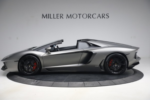 Used 2015 Lamborghini Aventador Roadster LP 700-4 for sale Sold at Rolls-Royce Motor Cars Greenwich in Greenwich CT 06830 4